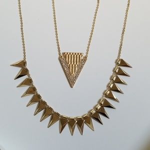 NIB Jewelmint necklace